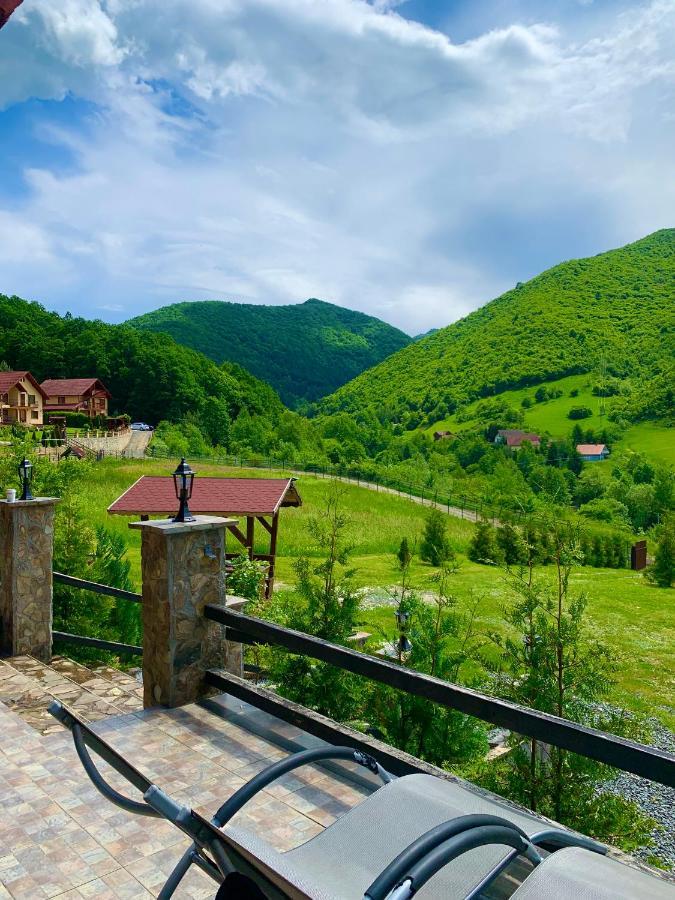 Rustic Cottage Sibiu Exterior photo