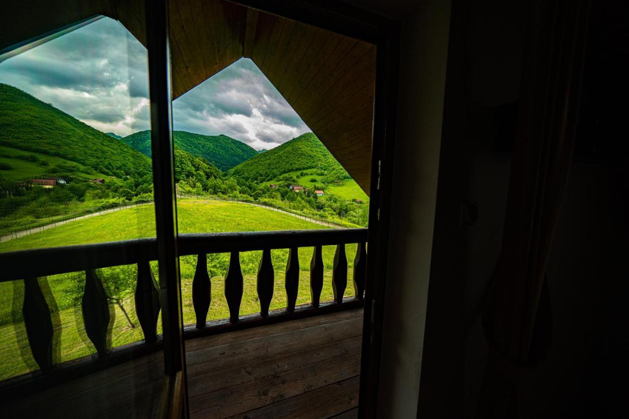 Rustic Cottage Sibiu Exterior photo